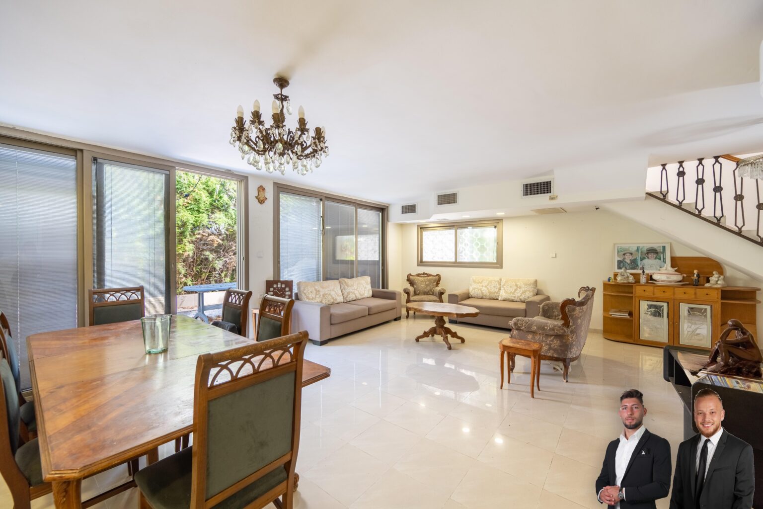 למכירה בית פרטי 7 חדרים ברמת השרון – בשן 8